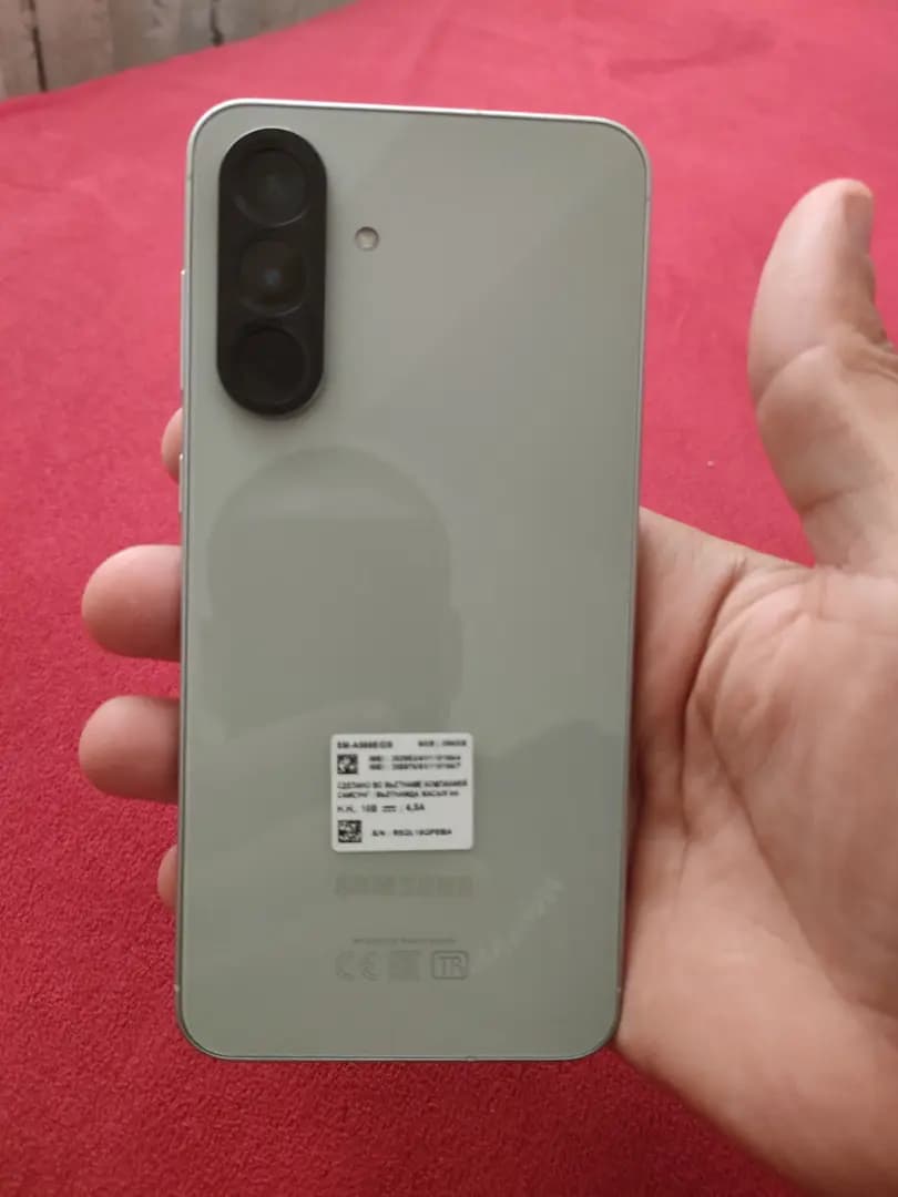 Samsung a56