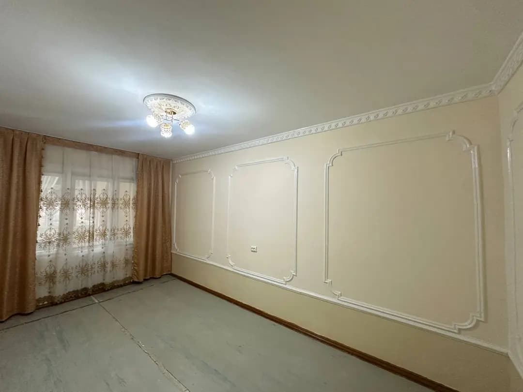 🏠Uy sotiladi – Chinoz, Gulzorobod